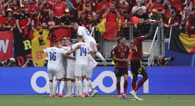 Eslováquia protagoniza zebra e derrota Bélgica em estreia pela Eurocopa 2024