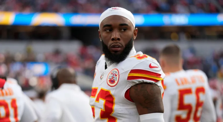 NFL: Chiefs cancelam atividades após jogador desmaiar em reunião; saiba mais