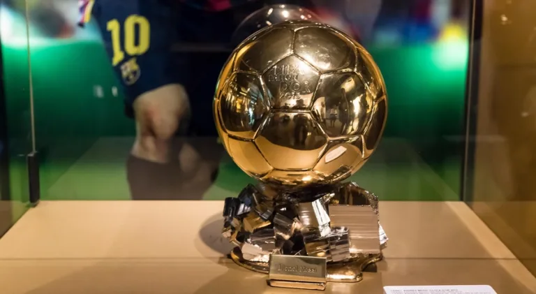 Craque do futebol brasileiro é sincero sobre carreira: “Eu merecia uma ou duas Bolas de Ouro”