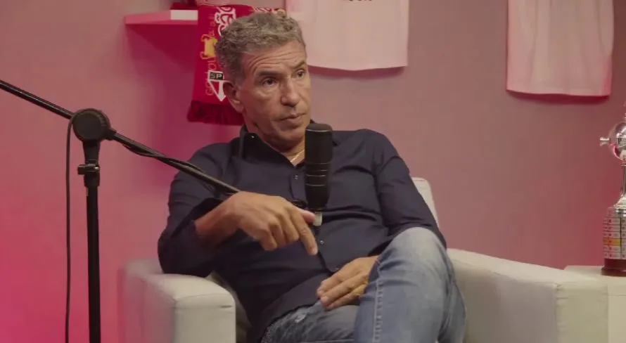 Careca elege camisa 9 e cogita ataque ideal da seleção brasileira 