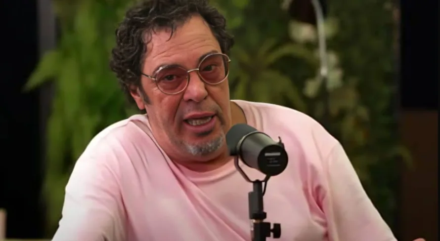 Casagrande aponta contratação que pode impactar futebol brasileiro