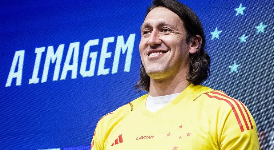 Cássio cita 4 nomes que o convenceram a sair do Corinthians para o Cruzeiro