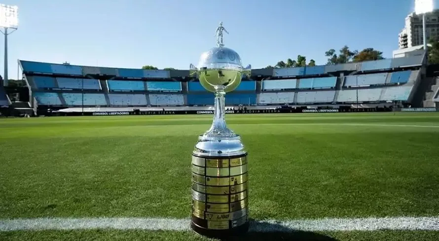 Lédio Carmona dispara sobre Libertadores: “Copa do Brasil com convidados”