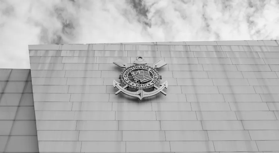 Corinthians confirma permanência de patrocinadora após polêmica