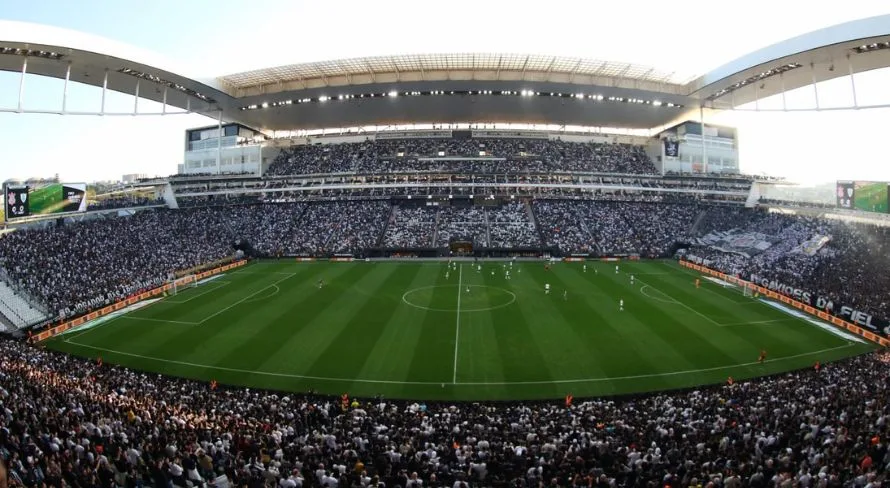 Rizek destaca cenário pessimista no Corinthians: “Próximo passo é o precipício”