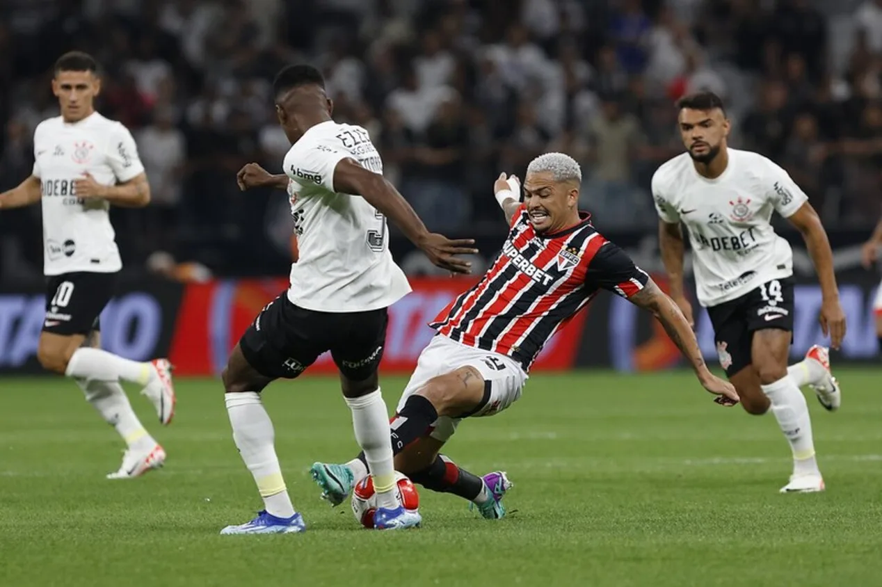 Globo exibe ao vivo três jogos neste fim de semana (15 e 16/06); saiba quais e veja as praças 