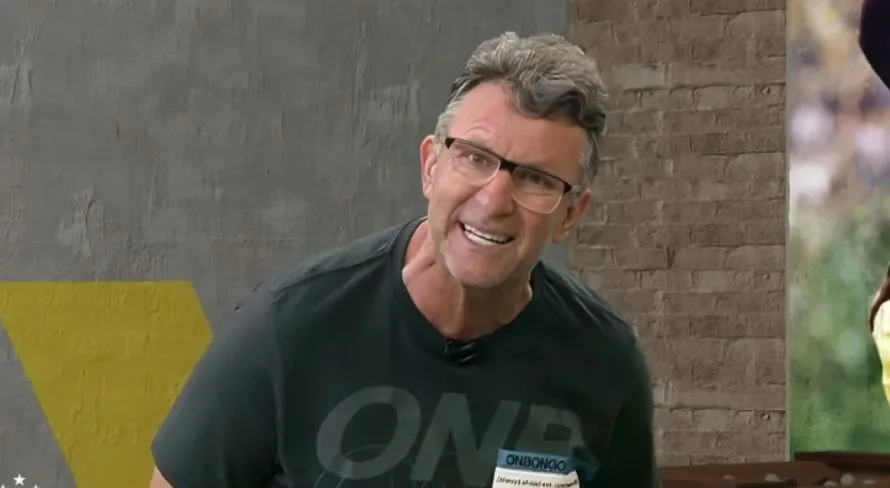 Craque Neto não se empolga com camisa 10 badalado no Brasileirão: “Isso é brincadeira”