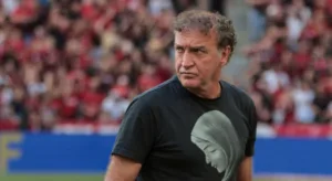 Ana Thaís ‘alfineta’ técnico de time do Brasileirão: “Toda vez é isso”