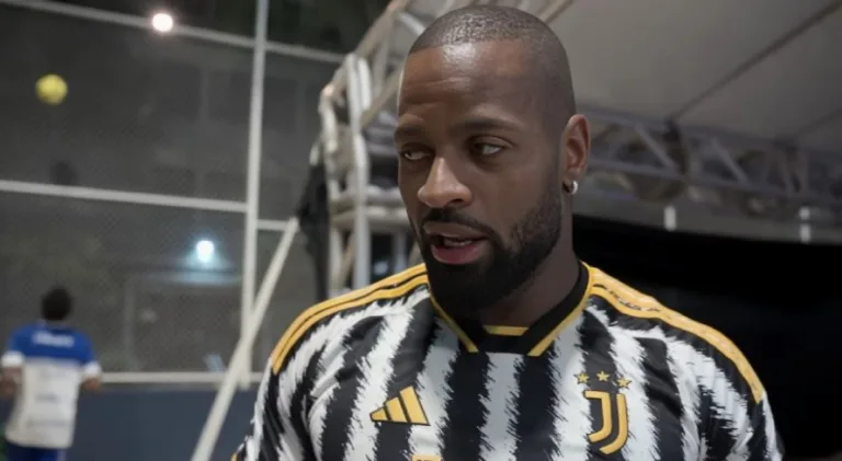 Dedé elege top-3 e vê desperdício com craque do futebol brasileiro: “Fenômeno”