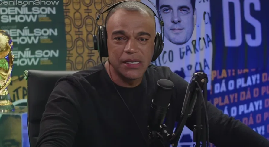 Denílson elege técnico top do futebol brasileiro, mas alerta: “Teimoso”