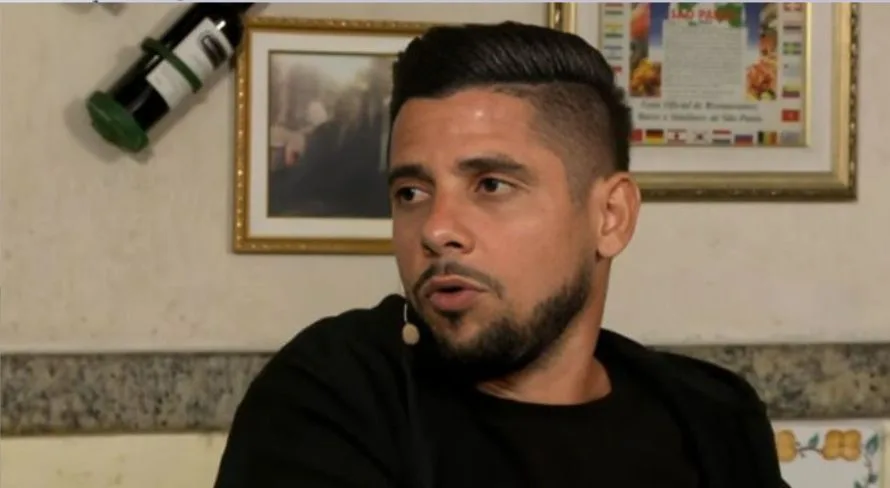 Cicinho crava melhor time do mundo hoje