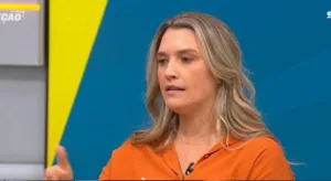 Ana Thaís elogia John, do Botafogo, e elege “super time” do Brasileirão