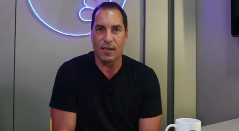Edmundo antecipa campeão da Libertadores: “Vai enfrentar o Real Madrid”
