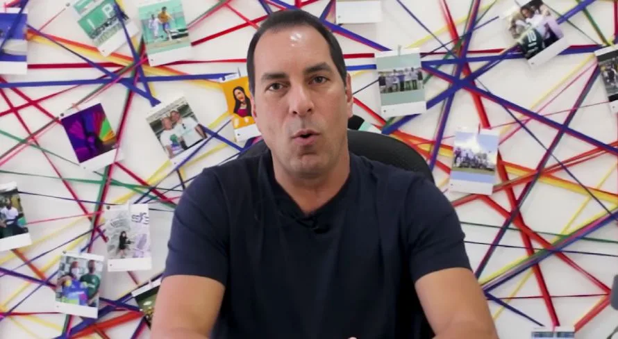 Edmundo elege SAF do Brasileirão certeira no mercado da bola: “Ótimas contratações”