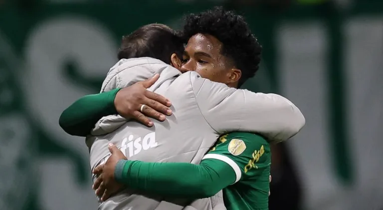 Endrick exalta rival e aponta “sonho” de Abel Ferreira fora do Palmeiras