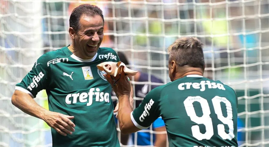 Ex-Vasco e Palmeiras, Euller elege time mais forte do Brasil hoje: “Protagonista”