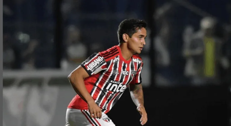 Ex-SPFC revela luta contra depressão e aposentadoria aos 26 anos: “Não sei o que fazer”