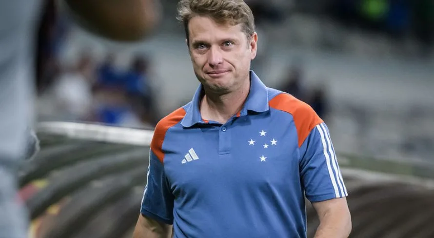 Fernando Seabra comemora postura do Cruzeiro contra Athletico-PR: “Capacidade de resiliência”