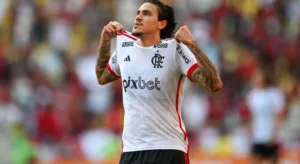 Veja a provável escalação do Flamengo hoje contra o Grêmio no Brasileirão Série A