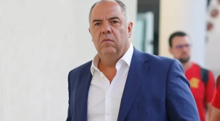 Braz responde sobre camisa 10 cogitado no Flamengo: “Gostamos”