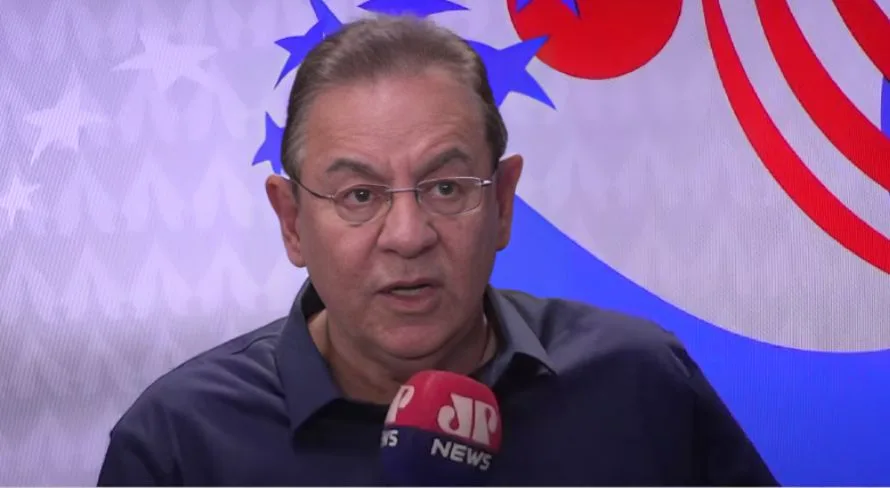 Flavio Prado se impressiona com camisa 10 do Brasileirão: “Protagonista”