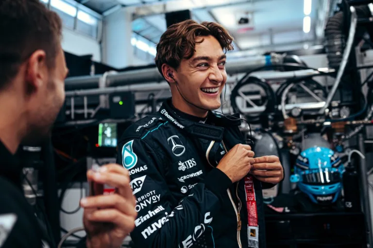 Fórmula 1 hoje: Após caos entre Verstappen e Norris, Russell vence o GP da Áustria