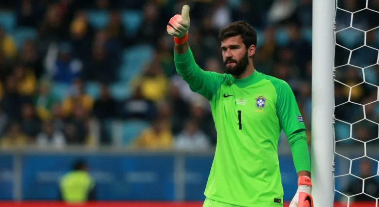 Seleção brasileira teve cinco goleiros titulares na Copa América desde 2000; relembre