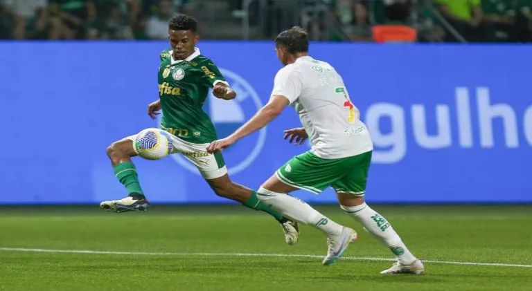 Palmeiras vence o Juventude e assume vice-liderança do Brasileirão