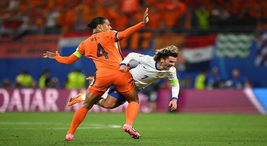 França e Holanda empatam em jogo sem gols na Eurocopa