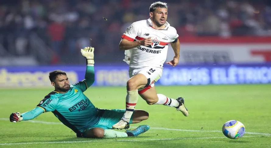 SPFC se aproxima do G-6 ao vencer o Criciúma pelo Brasileirão