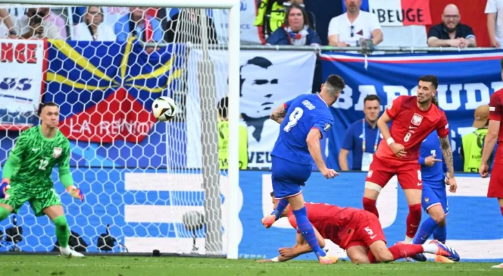 Rizek detona duas seleções da Eurocopa: “Não jogaram nada” Rizek detona duas seleções da Eurocopa: “Não jogaram nada”