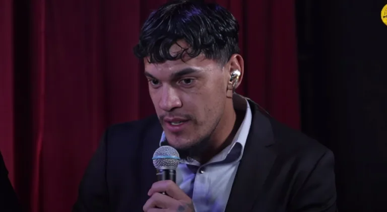 Gustavo Gómez surpreende e crava melhor zagueiro estrangeiro no Brasil