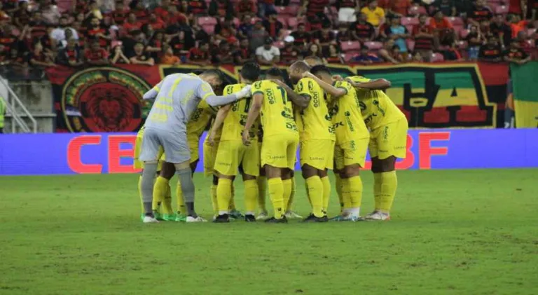 Mirassol não suporta a pressão em derrota para o Vila Nova no Brasileirão Série B