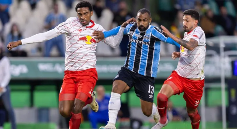 Com Galdino titular, Grêmio revela escalação para o Gre-Nal no Brasileirão