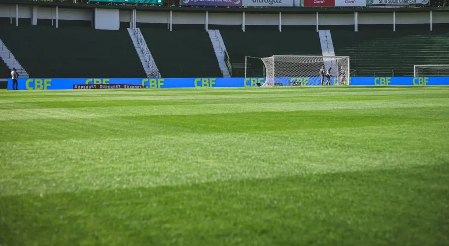 Guarani x Ponte Preta: onde assistir ao Dérbi Campineiro da Série B