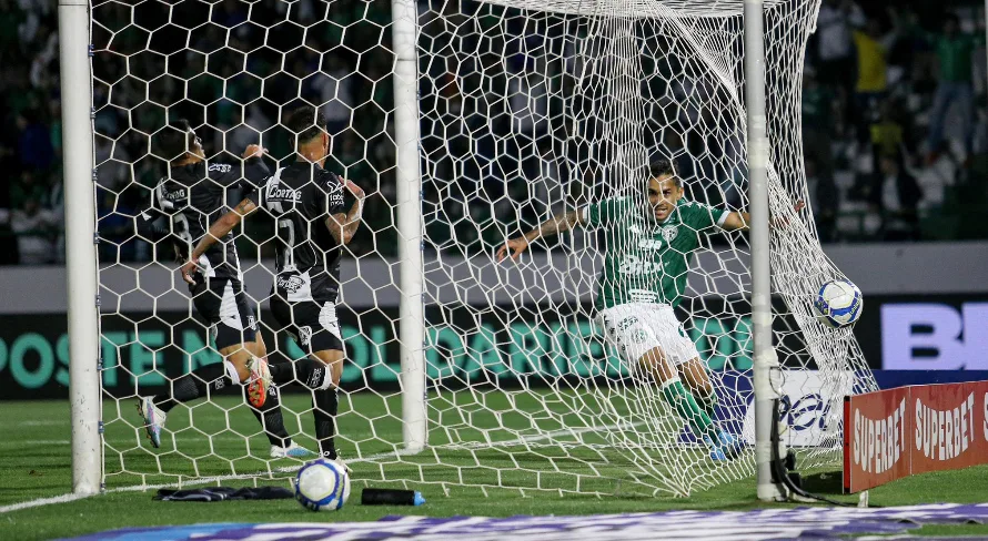 Guarani e Ponte Preta empatam no Derby Campineiro pelo Brasileirão Série B