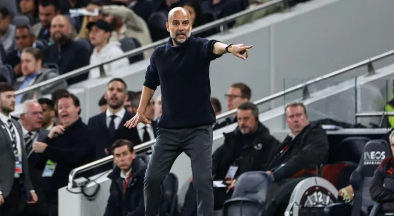 Torcedor do Manchester City, ex-Oasis opina sobre rivais desejarem adeus de Guardiola
