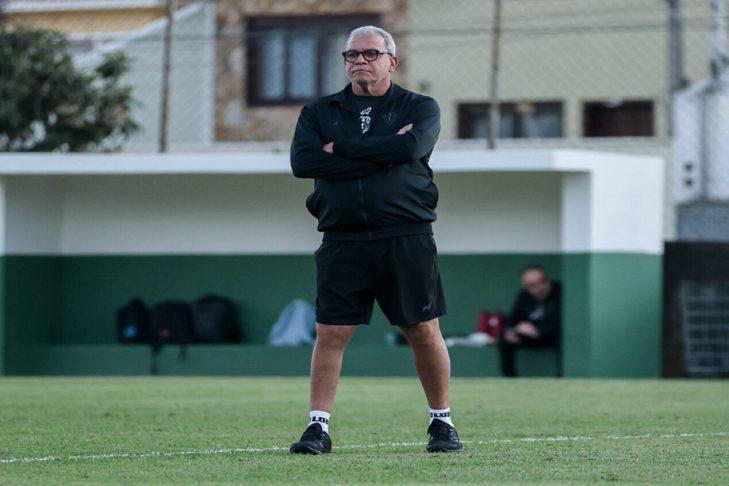 Hélio dos Anjos elogia próximo rival do Paysandu: “Time perigoso” Hélio dos Anjos elogia próximo rival do Paysandu: “Time perigoso”
