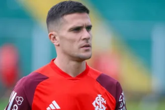 Fabricio Bustos, lateral do Inter