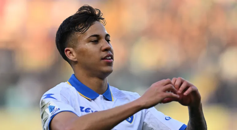 Cruzeiro avança em acerto com Juventus por Kaio Jorge, ex-Santos