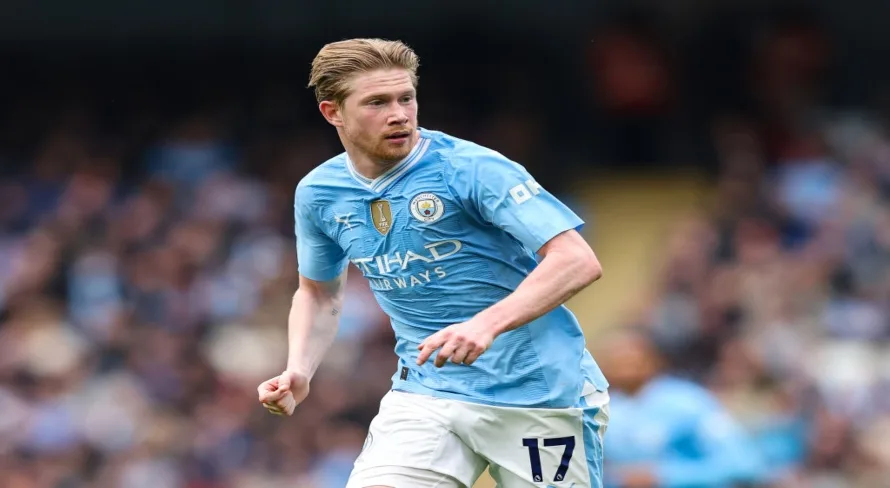 De Bruyne tem mais um ano de contrato com o Manchester City e não descarta jogar na Arábia Saudita