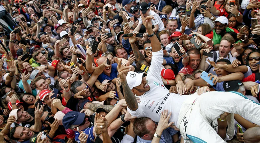 Veja 5 vitórias marcantes de Lewis Hamilton