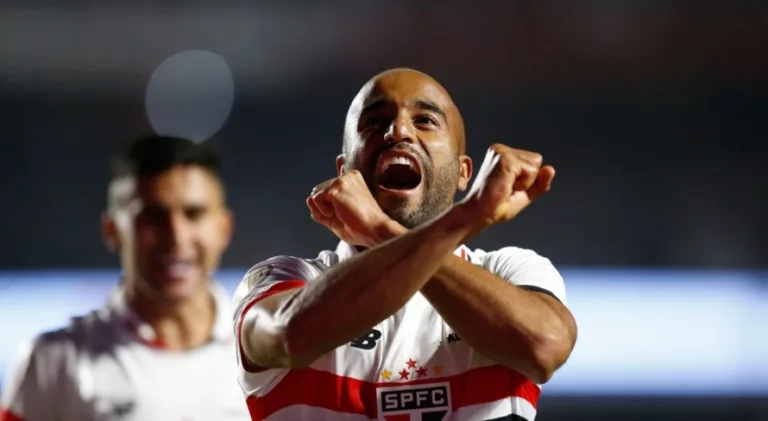 Lucas Moura é convicto ao cravar o maior rival do SPFC