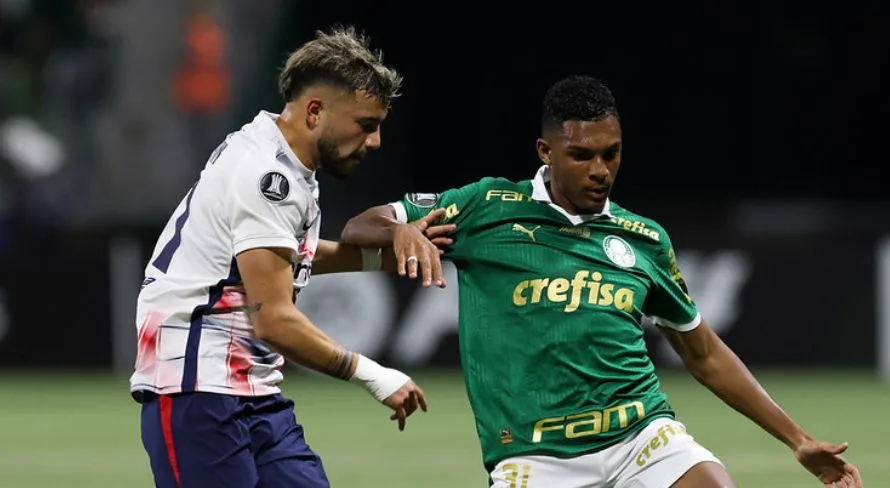 Luís Guilherme assina com o West Ham e não joga mais pelo Palmeiras