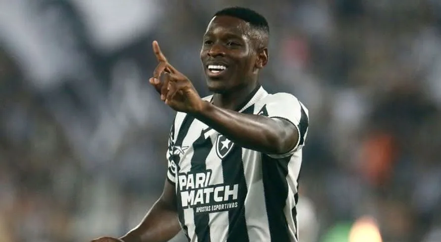 Luiz Henrique dispara sobre Brasileirão e compara com experiência na Europa: “Muita diferença”  