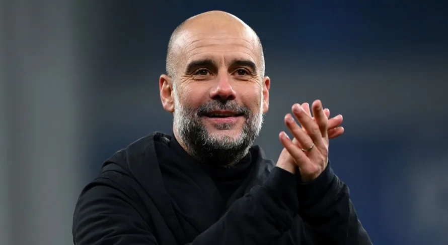 Manchester City prepara aumento salarial para manter Guardiola