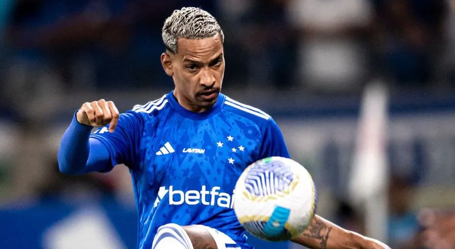 Matheus Pereira, meia do Cruzeiro, segue sendo o melhor jogador do Brasileirão