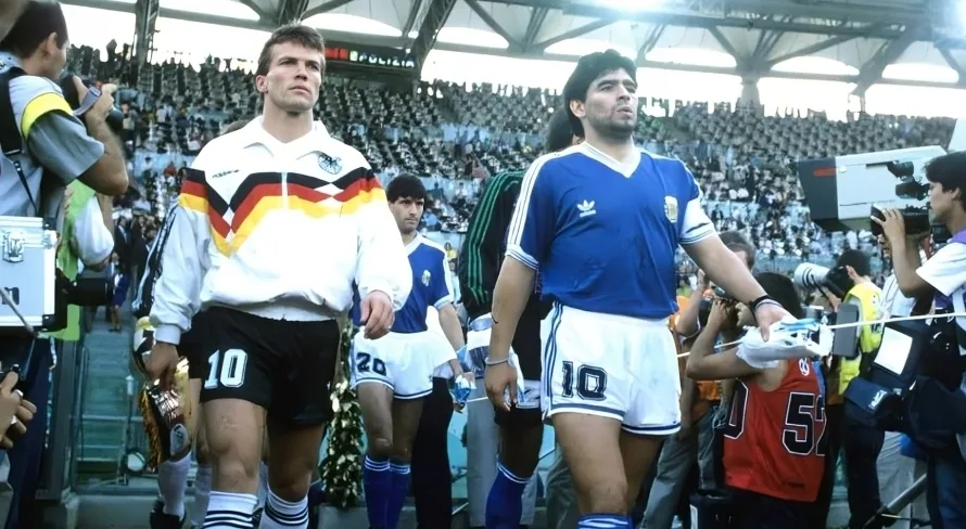 Site elege as melhores seleções de Argentina, Alemanha e Itália da história