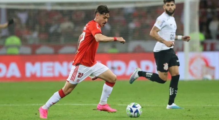 PVC não pipoca e indica qual será o resultado de Internacional x Corinthians