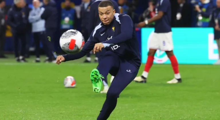 Mbappé supera Kroos e terá o maior salário no Real Madrid; veja valor